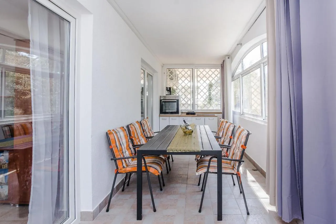 Apartments Jagunic Vir
