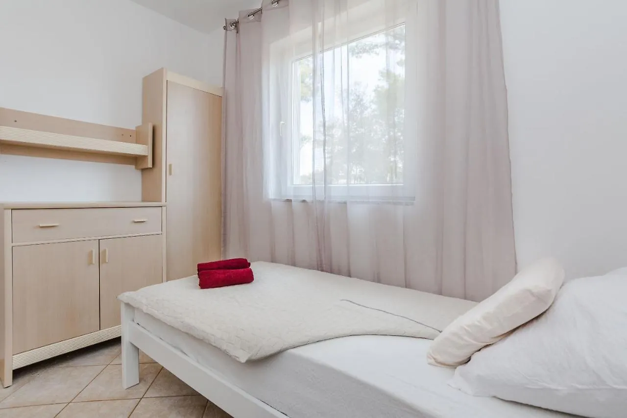 Apartments Jagunic Vir